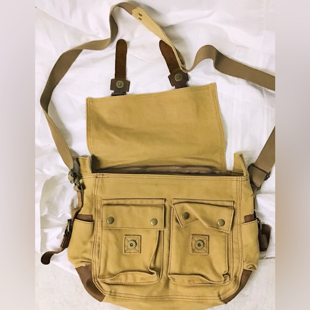 Vintage Augur Strauss & Co. Crossbody Messenger Style Canvas and Leather Bag - Picture 14 of 16